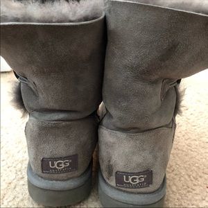 UGG - Bailey Button Boots - grey